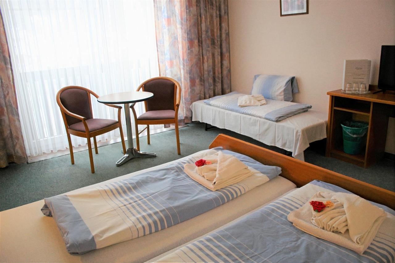 Waldhotel Feldbachtal Neuhaus am Rennweg Ngoại thất bức ảnh