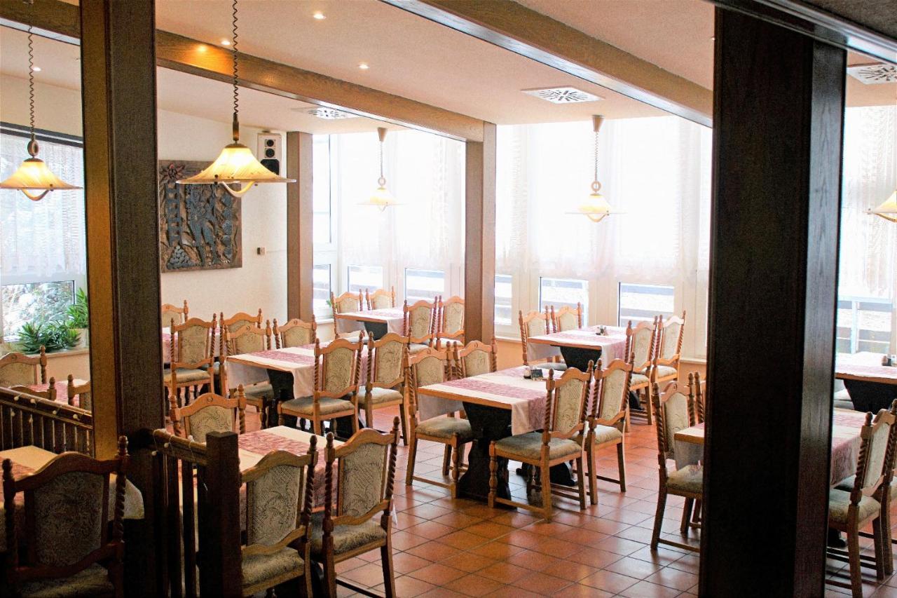 Waldhotel Feldbachtal Neuhaus am Rennweg Ngoại thất bức ảnh